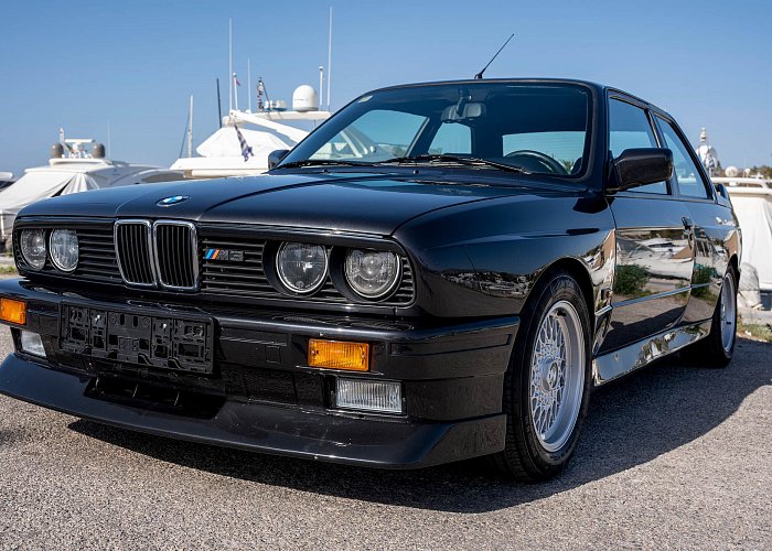 BMW M3 E30